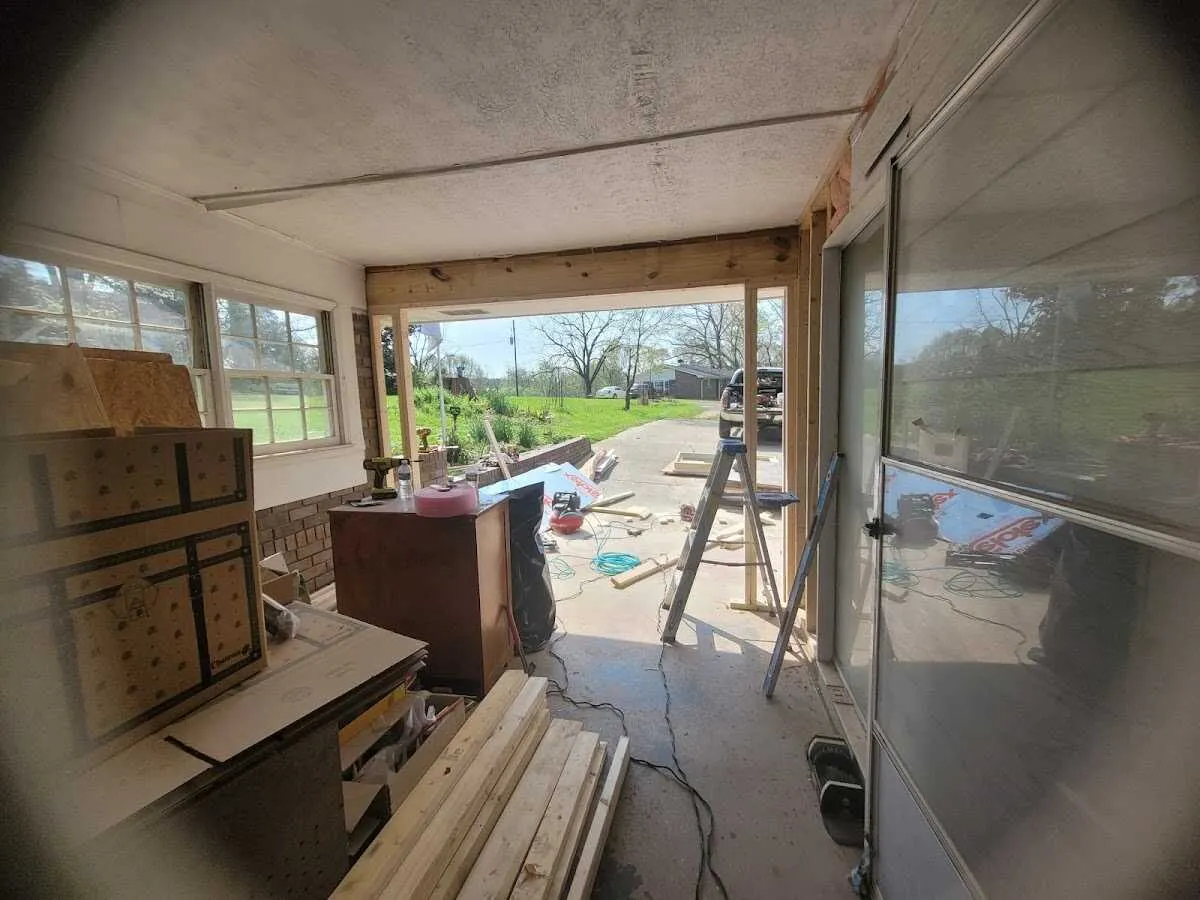 Air movers and dehumidifier for Water Mitigation Services in Western Springs